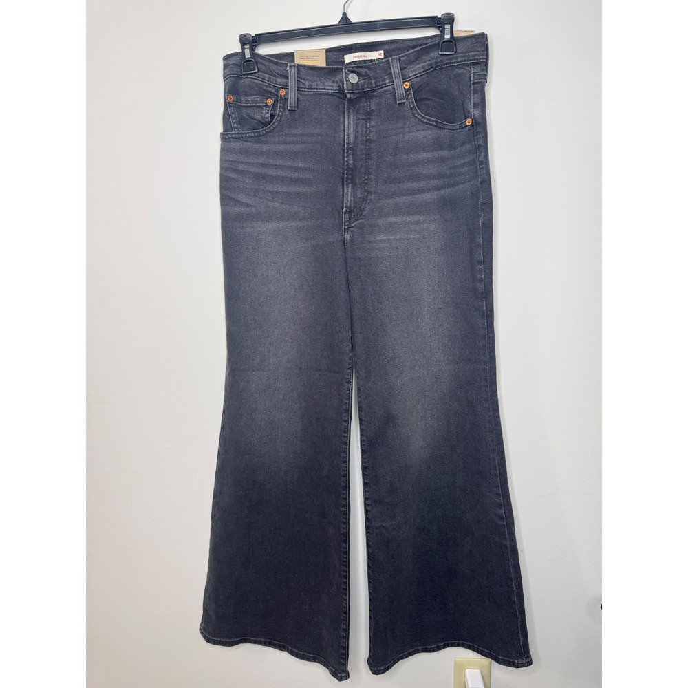Levis Ribcage Bell Super High Rise Flare Jeans Black W32 L32